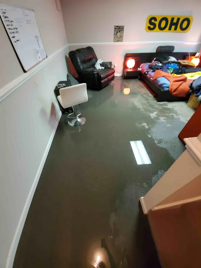 Water Damage Restoration services in Jasmine Estates, FL